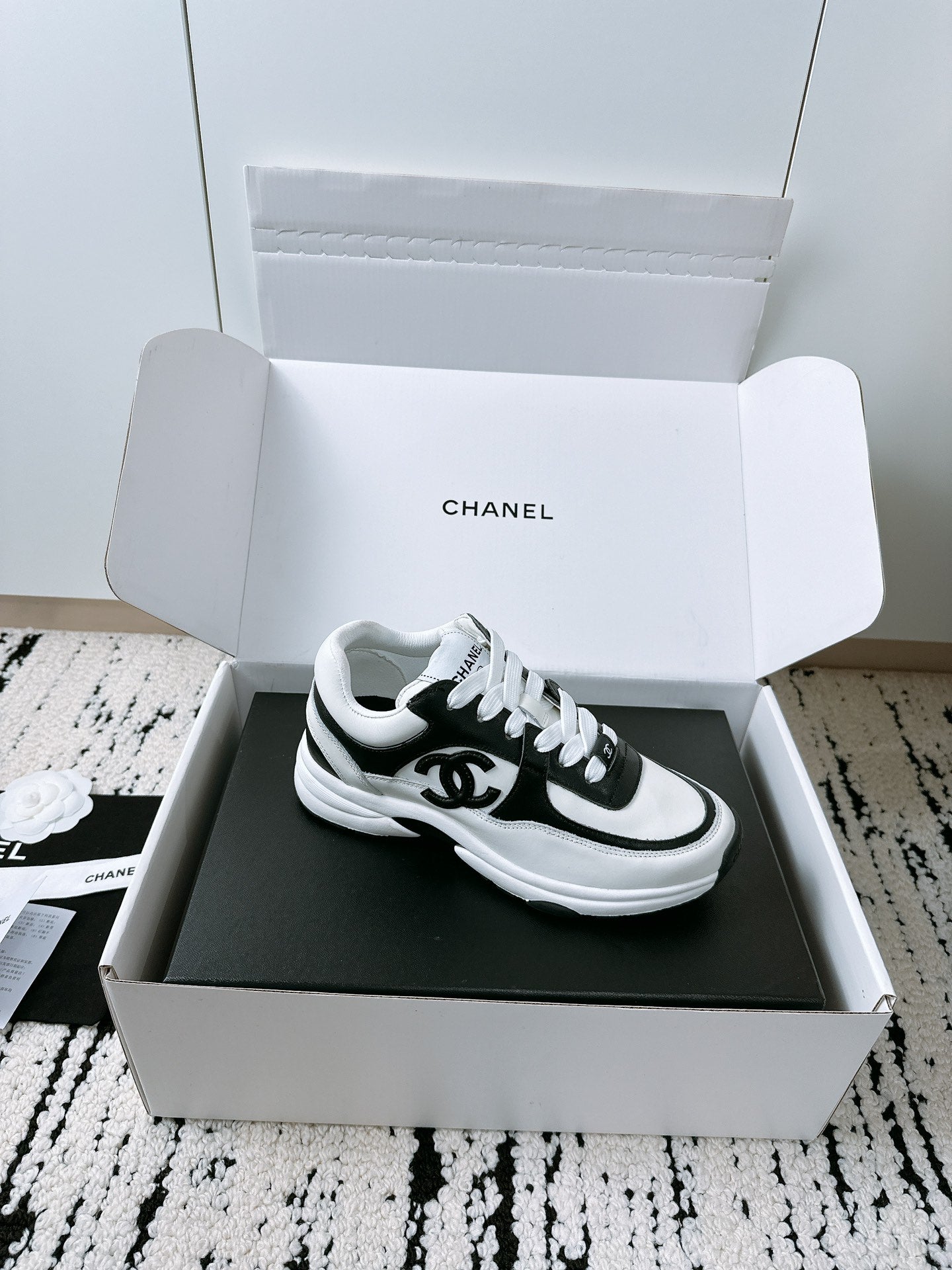 CC Sneaker 35mm In White Mix Black Soft Cowhide 144706
