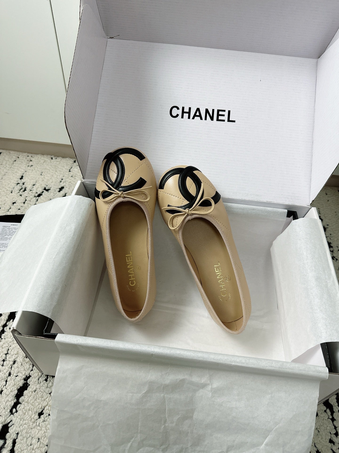 CC 26s Coco Beach Ballet Flats Beige Quited Lambskin 741191
