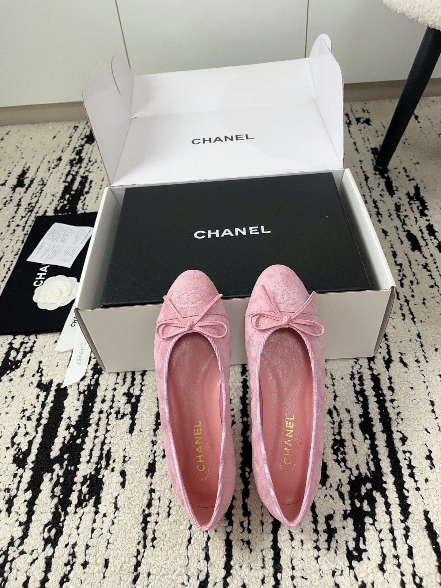 CC 26A Ballet Flat Light Pink Quited Suede 900739