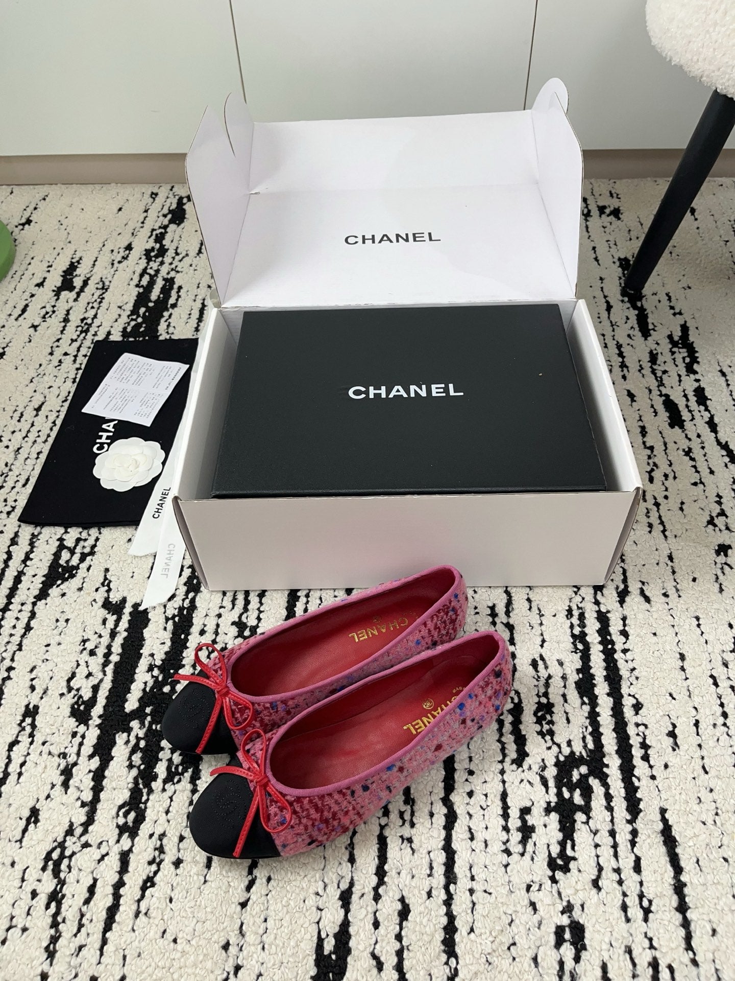 CC 26A Ballet Flat Black Pink Leather Tweed 900741