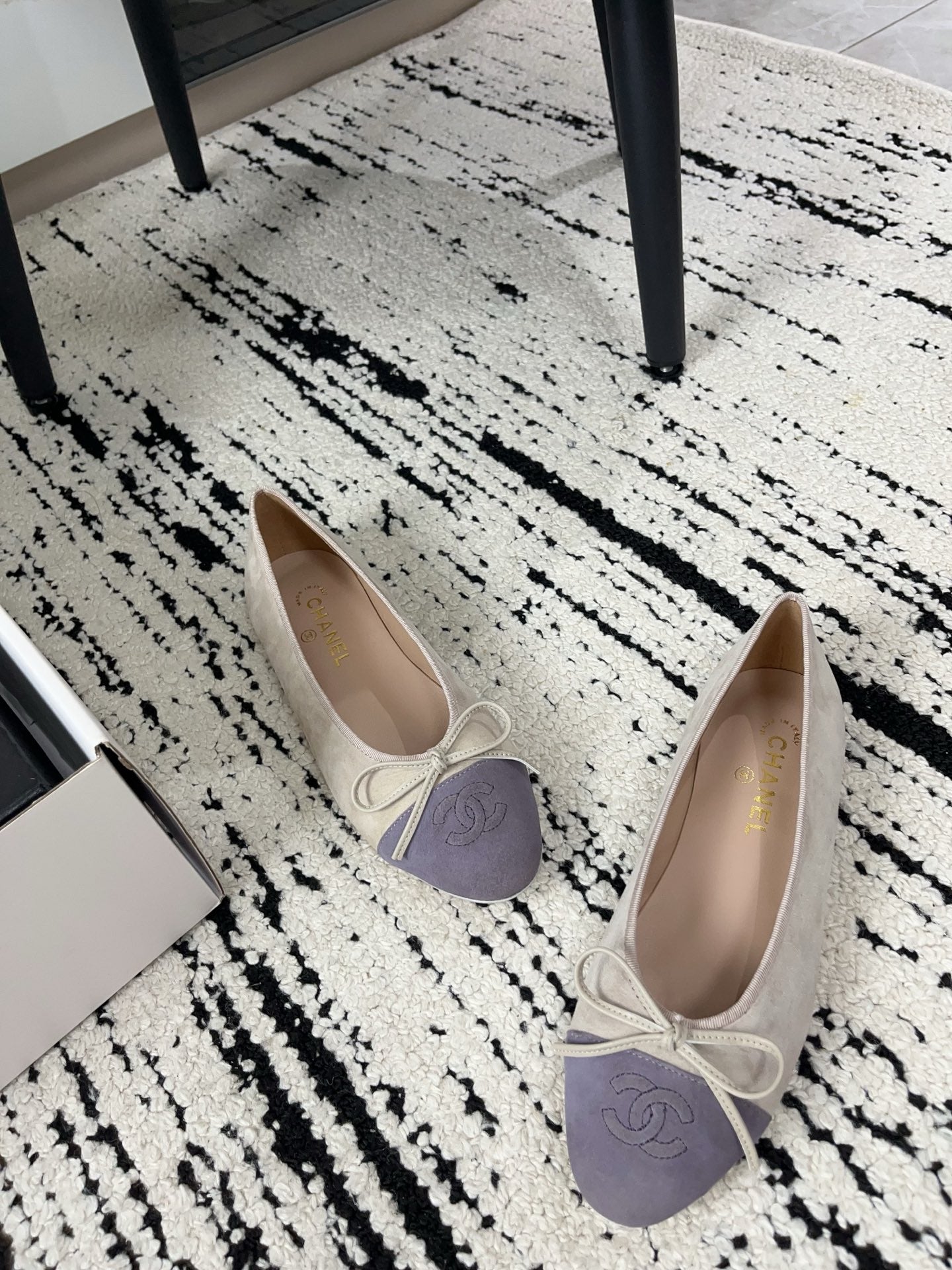 CC 26A Ballet Flat Taupe Purple Suede 900745
