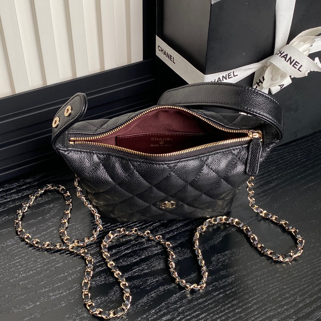 CC 25C Hobo Bag 21.5cm Top Handle Black Grained Calfskin