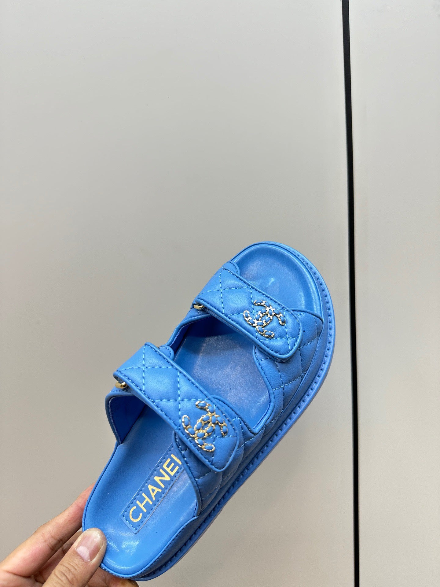 CC 26s Dad Sandal Bright Blue Sheepskin 965034
