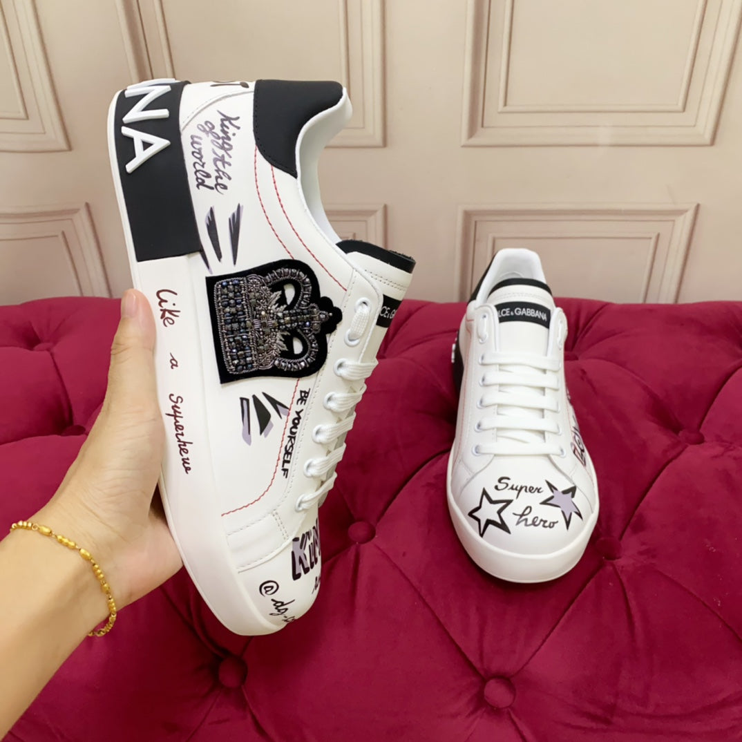 DC 24 Portofino Sneakers Black White Digital-Print Sheepskin & Crown Embroidery 100858