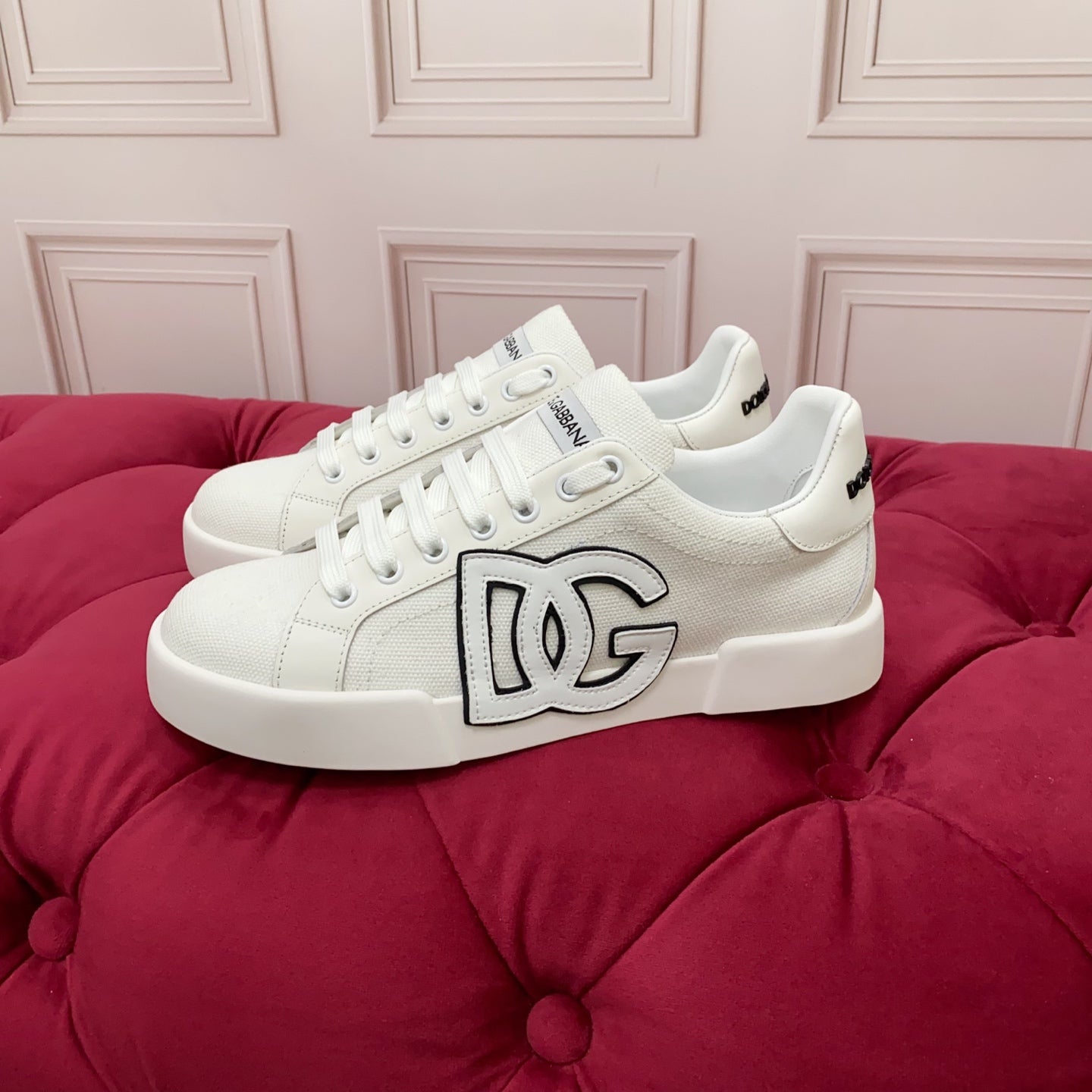 DC 25 Portofino Sneakers White Silk Cowhide & Canvas 333878