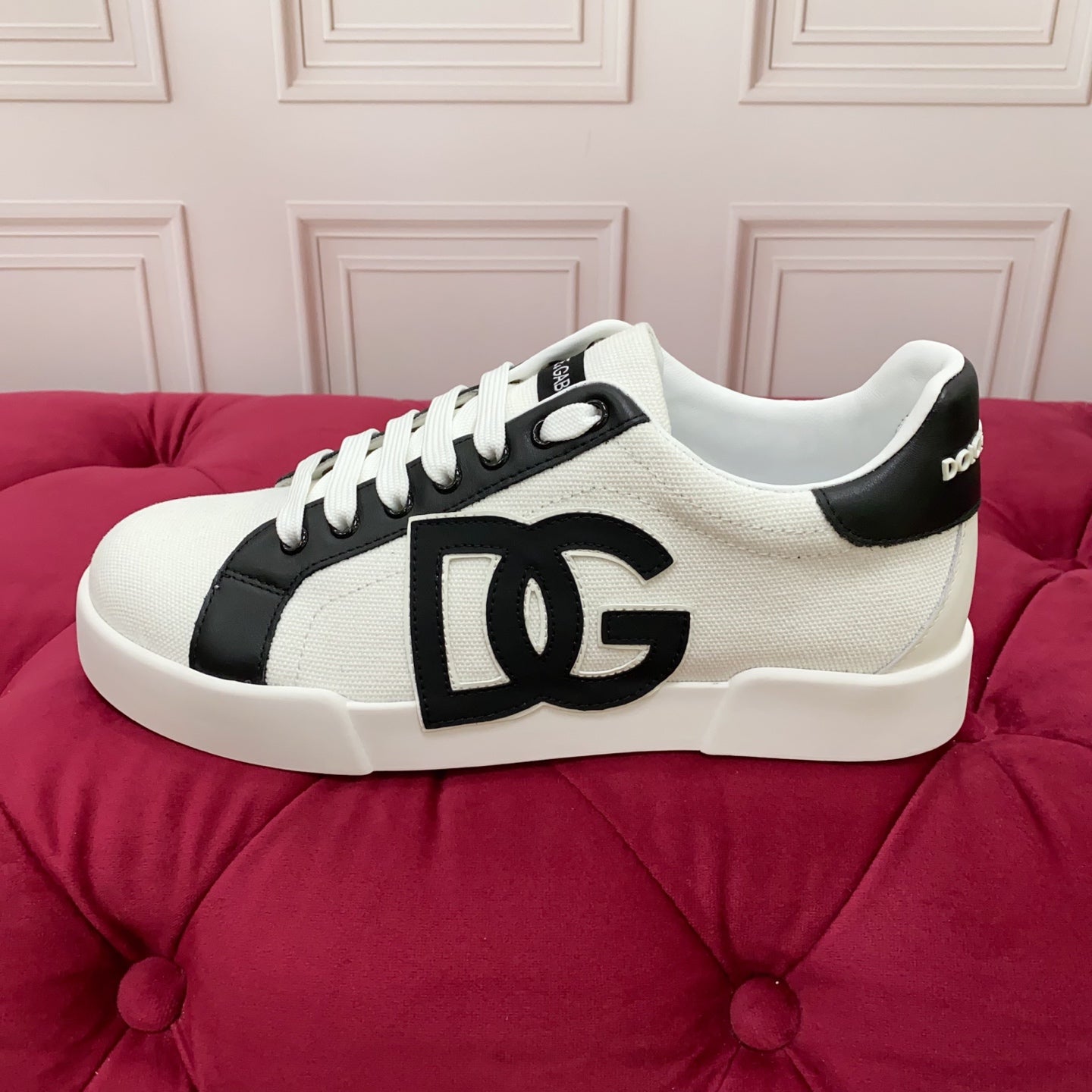 DC 25 Portofino Sneakers Black White Cowhide 354915