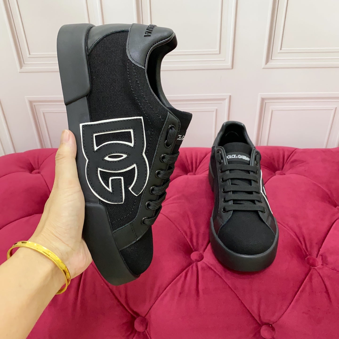 DC 25 Portofino Sneakers Black Cowhide 354916