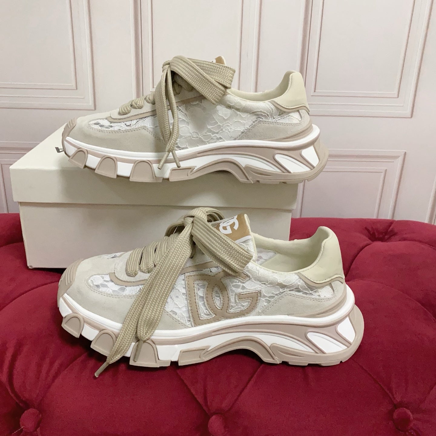 DG Country Road Sneakers Khaki White Mesh Suede 852912
