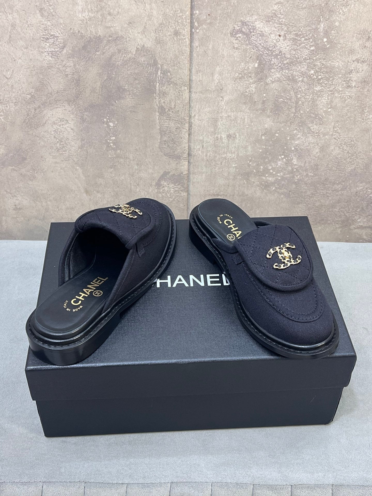 CC 26s Mule Loafers Black Canvas With Quilted Flap