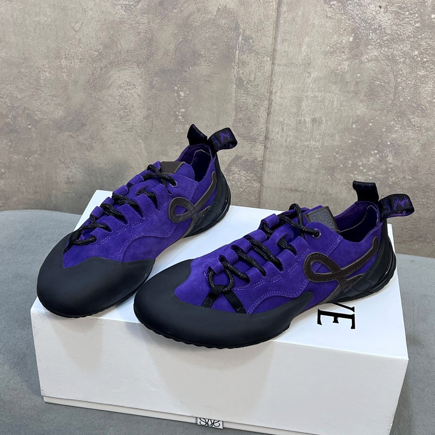 LOEW 26s Grip Sneaker Purple Suede Sheepskin 682760