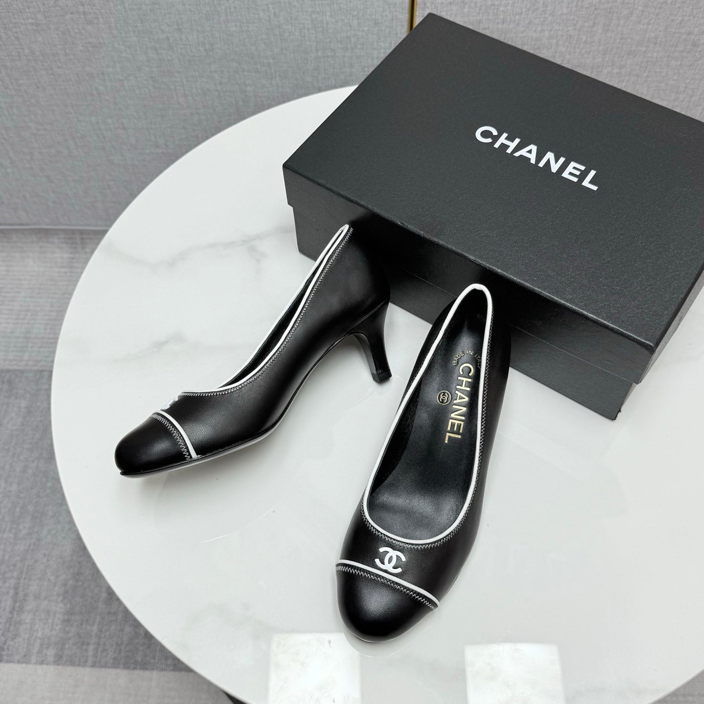 CC 25 Pumps 50mm Black White Sheepskin 368795