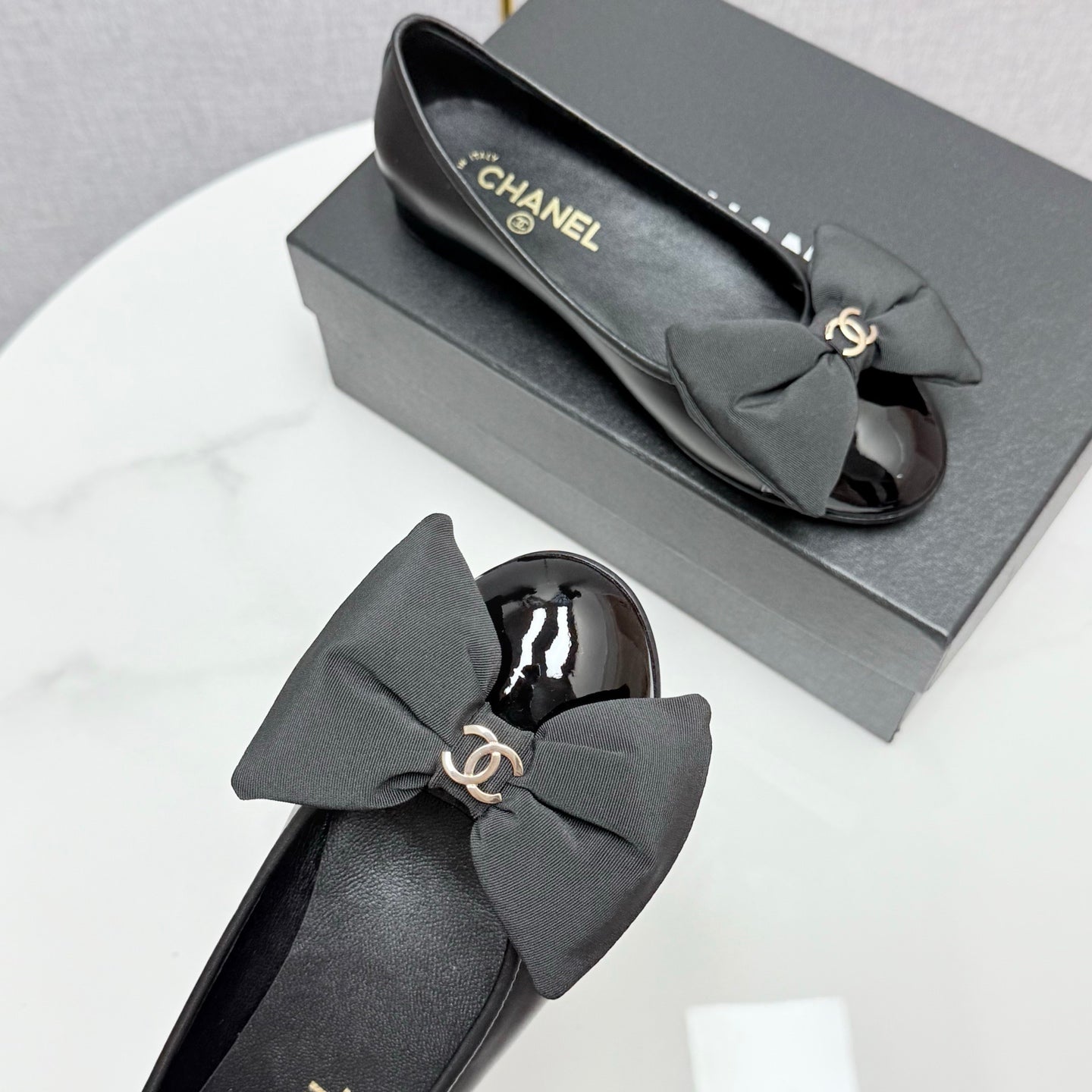 CC 25 Bow Ballet Flats Black Sheepskin And Grosgrain 368810