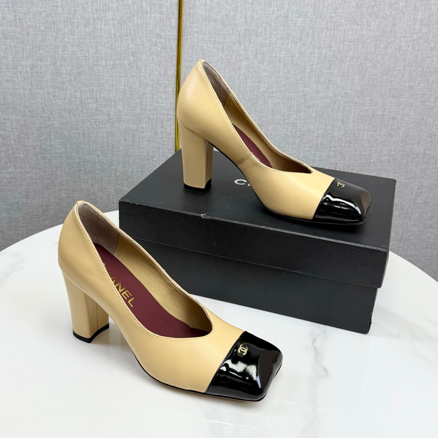 CC Square Toe Slingback Black Beige Sheepskin Patent Leather 541129