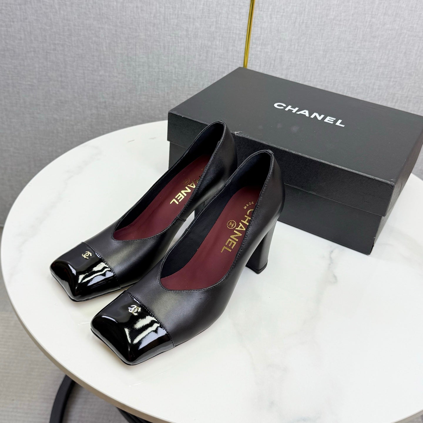 CC Square Toe Slingback Black Sheepskin Patent Leather 541131