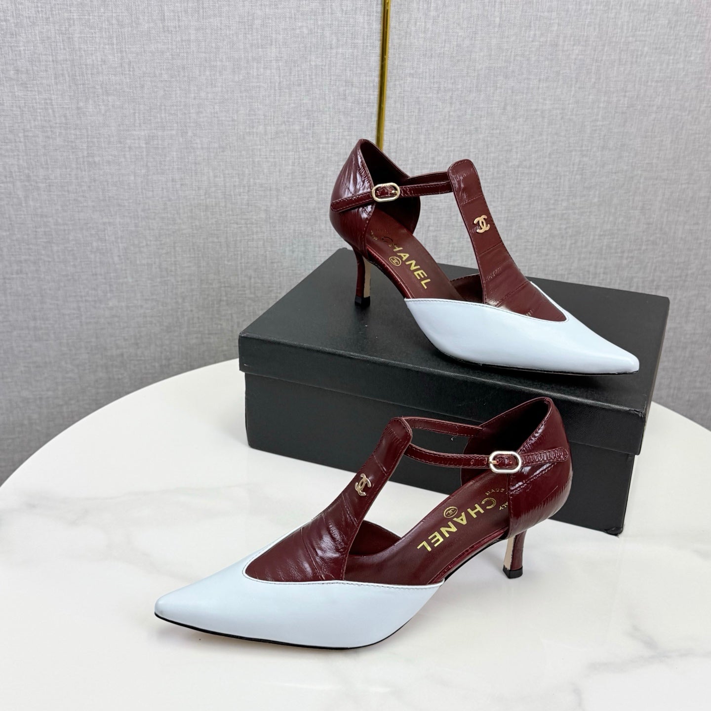 CC T-Strap Kitten Heels White Brown Sheepskin 619977