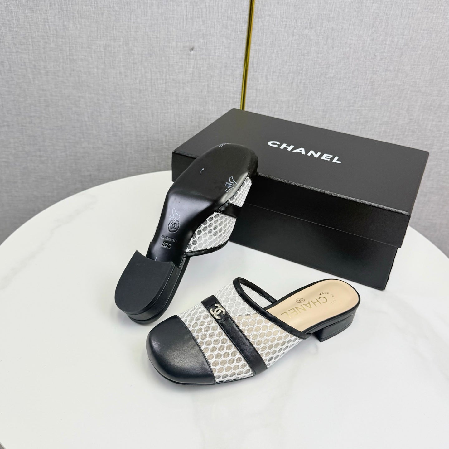 CC 26s Sandal Black Beige Mesh Sheepskin 639828