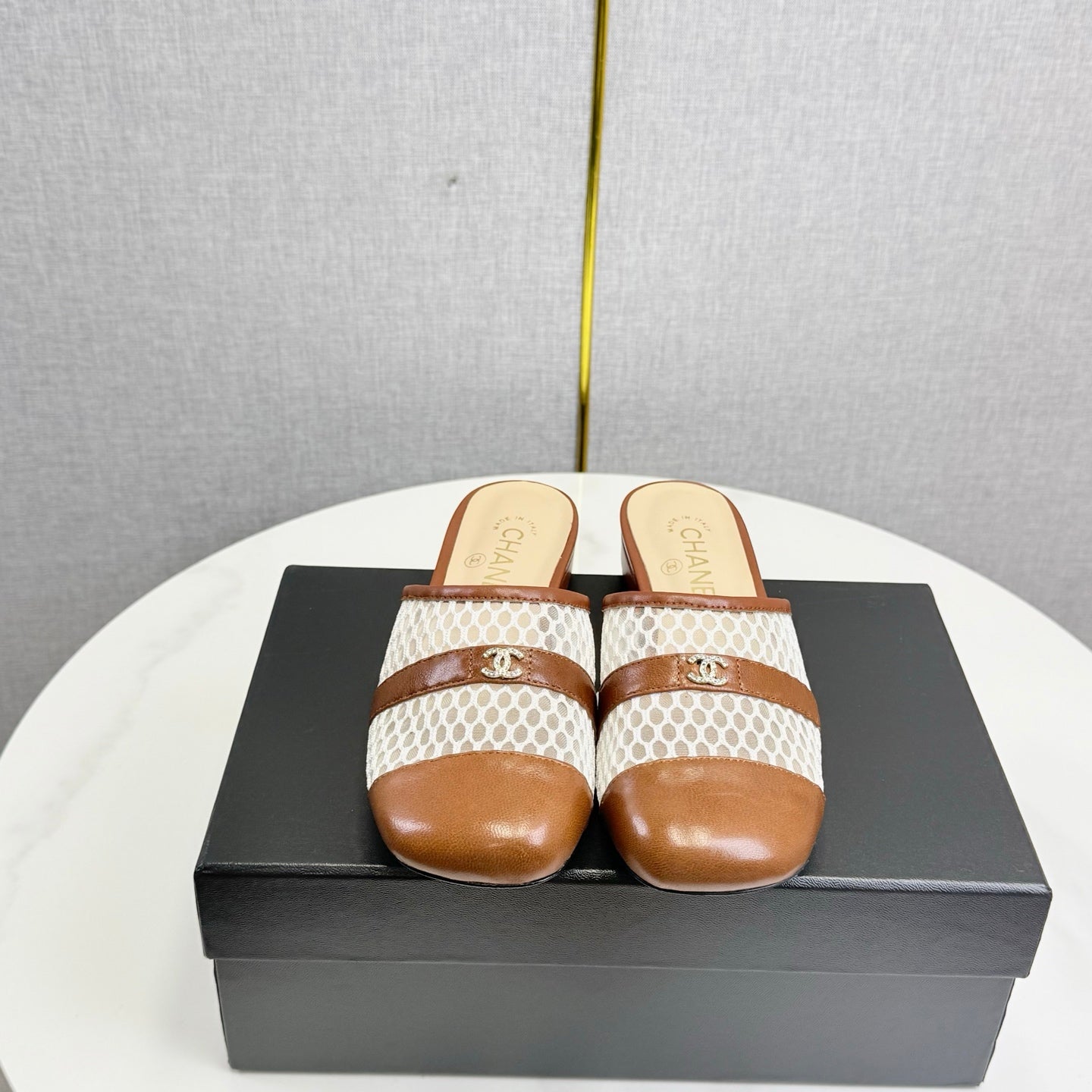 CC 26s Sandal Brown Beige Mesh Sheepskin 639829