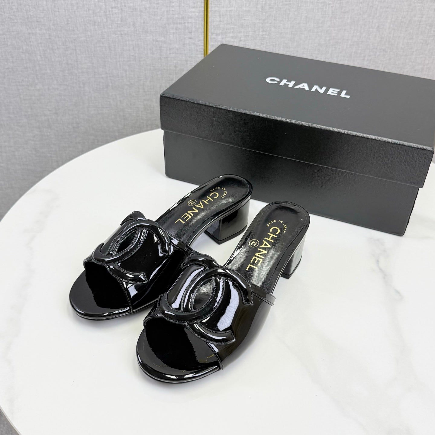 CC 26s Block Heel Sandals 4cm Black Patent Calfskin