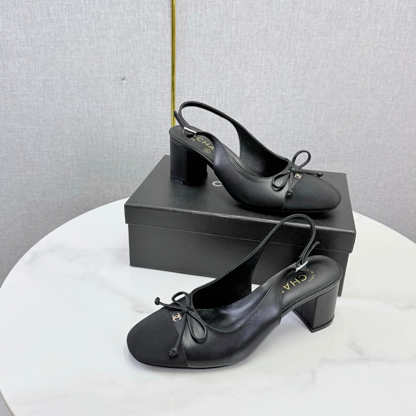 CC 26s Slingback Heels 45 Mm In Black Lambskin And Fabric