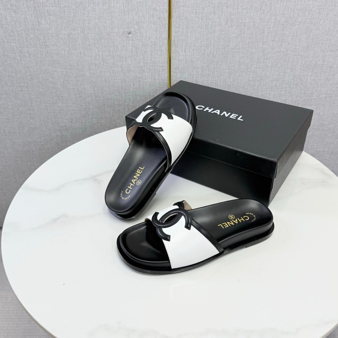 Chanel 26s Iconic CC Slides White Lambskin