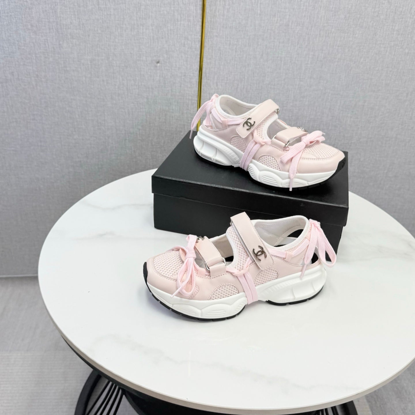 CC 26s Casual Sneakers White Light Pink Mesh Leather 865836
