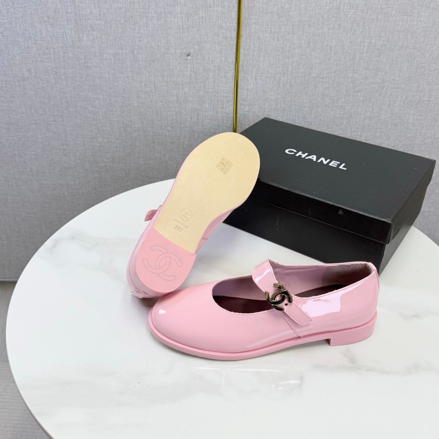 CC 26s Mary Jane Flats Light Pink Patent Leather 904496