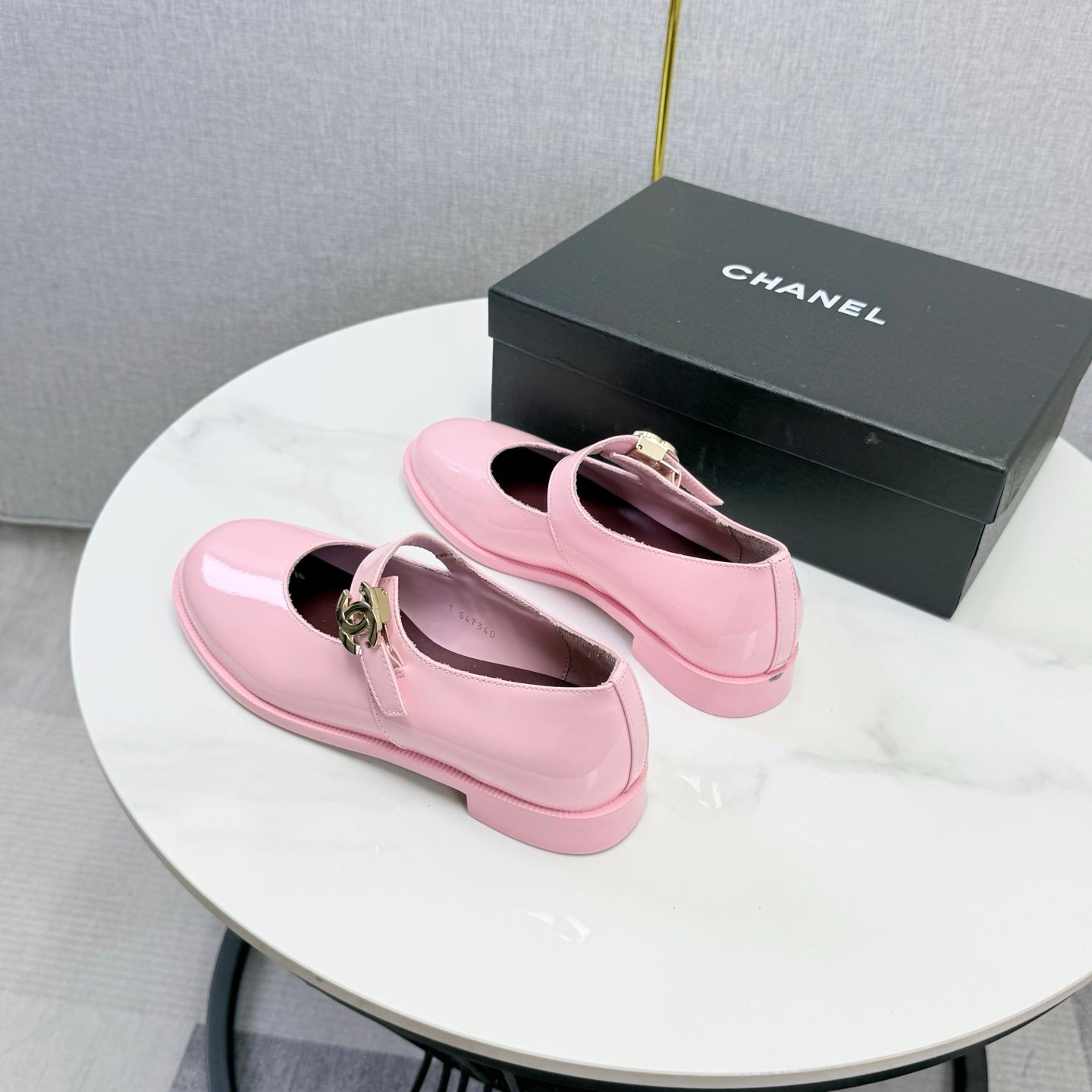 CC 26s Mary Jane Flats Light Pink Patent Leather 904496