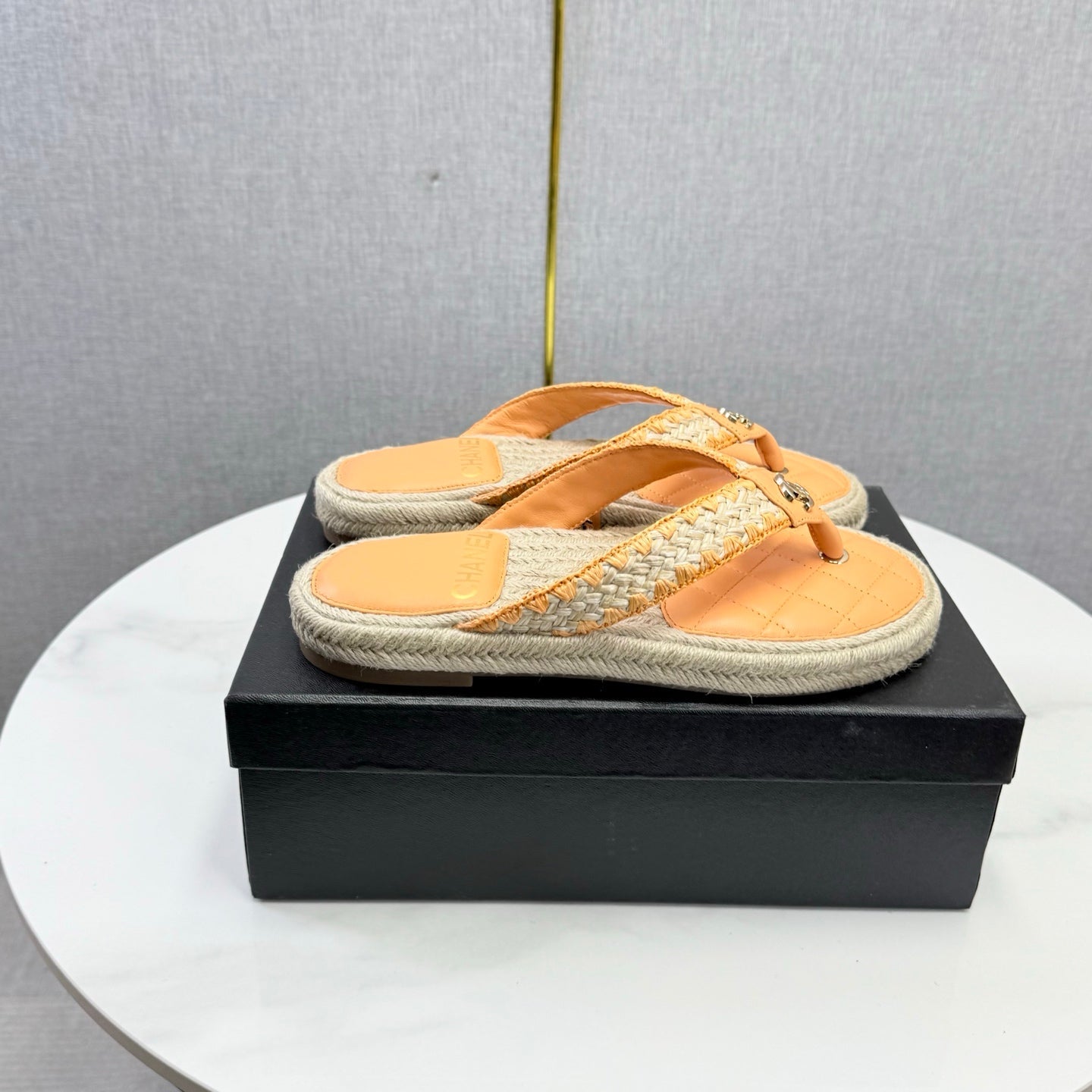 CC 26s Flip Flops Quilted Espadrille Beige Leather 972713