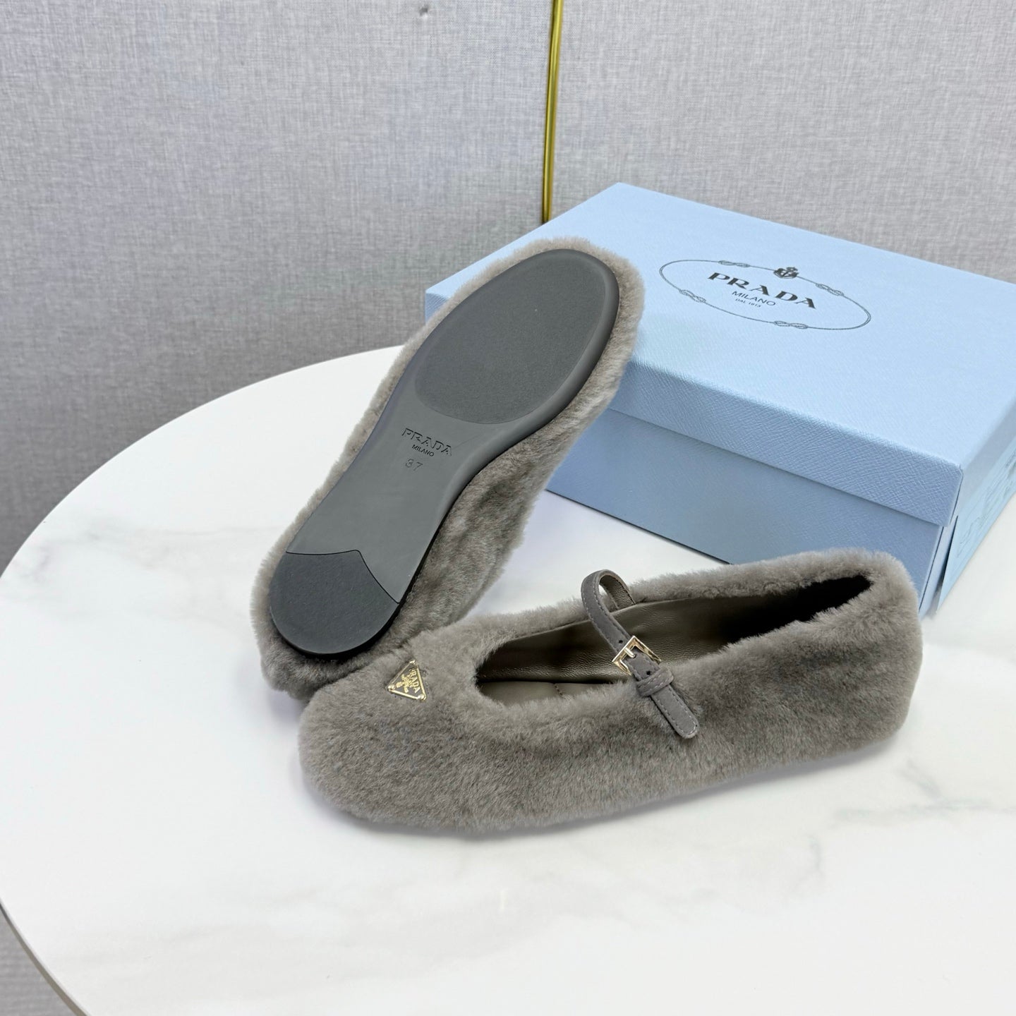 Prada 26s Ballerina Flats Strap With Buckle Grey Fur 973287