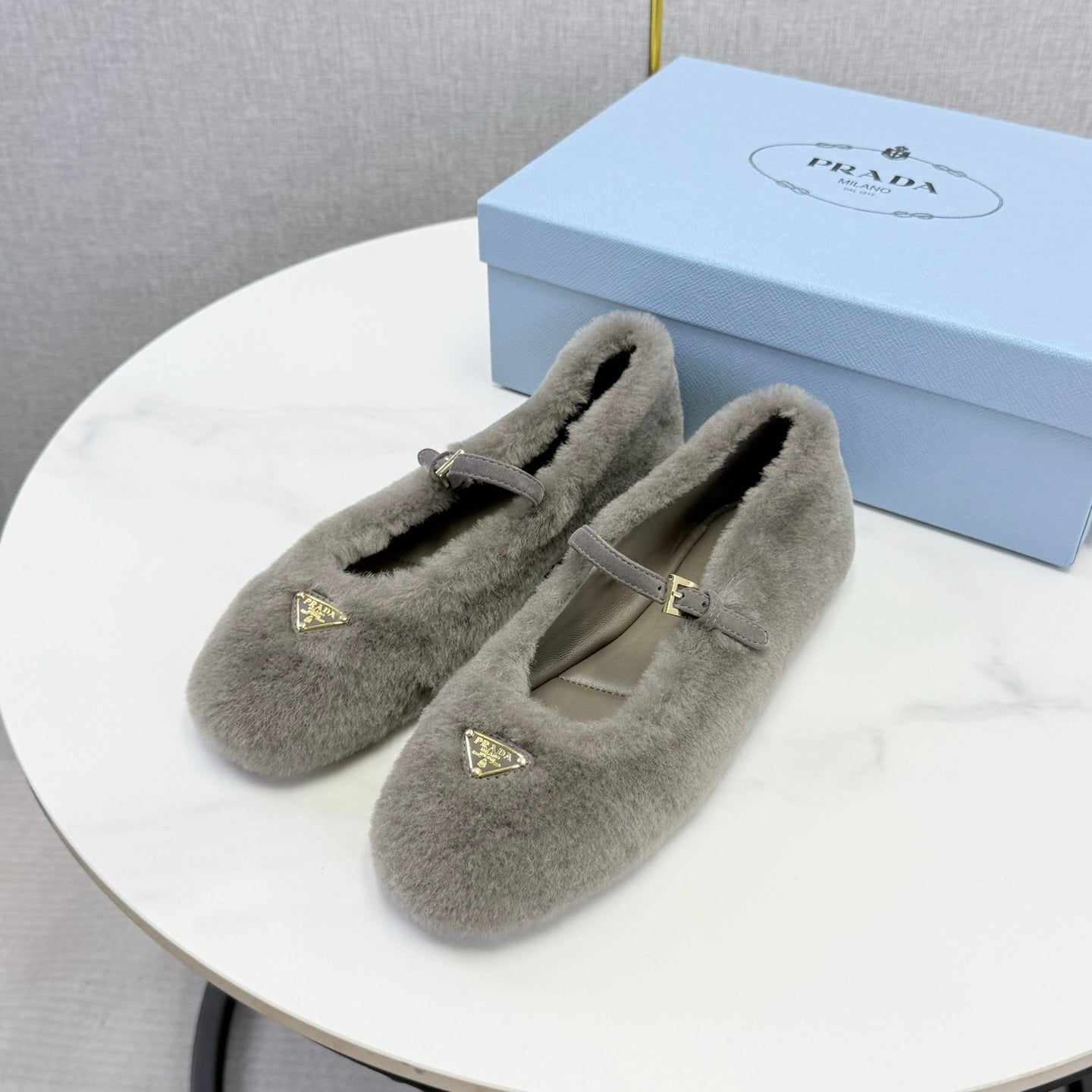 Prada 26s Ballerina Flats Strap With Buckle Grey Fur 973287