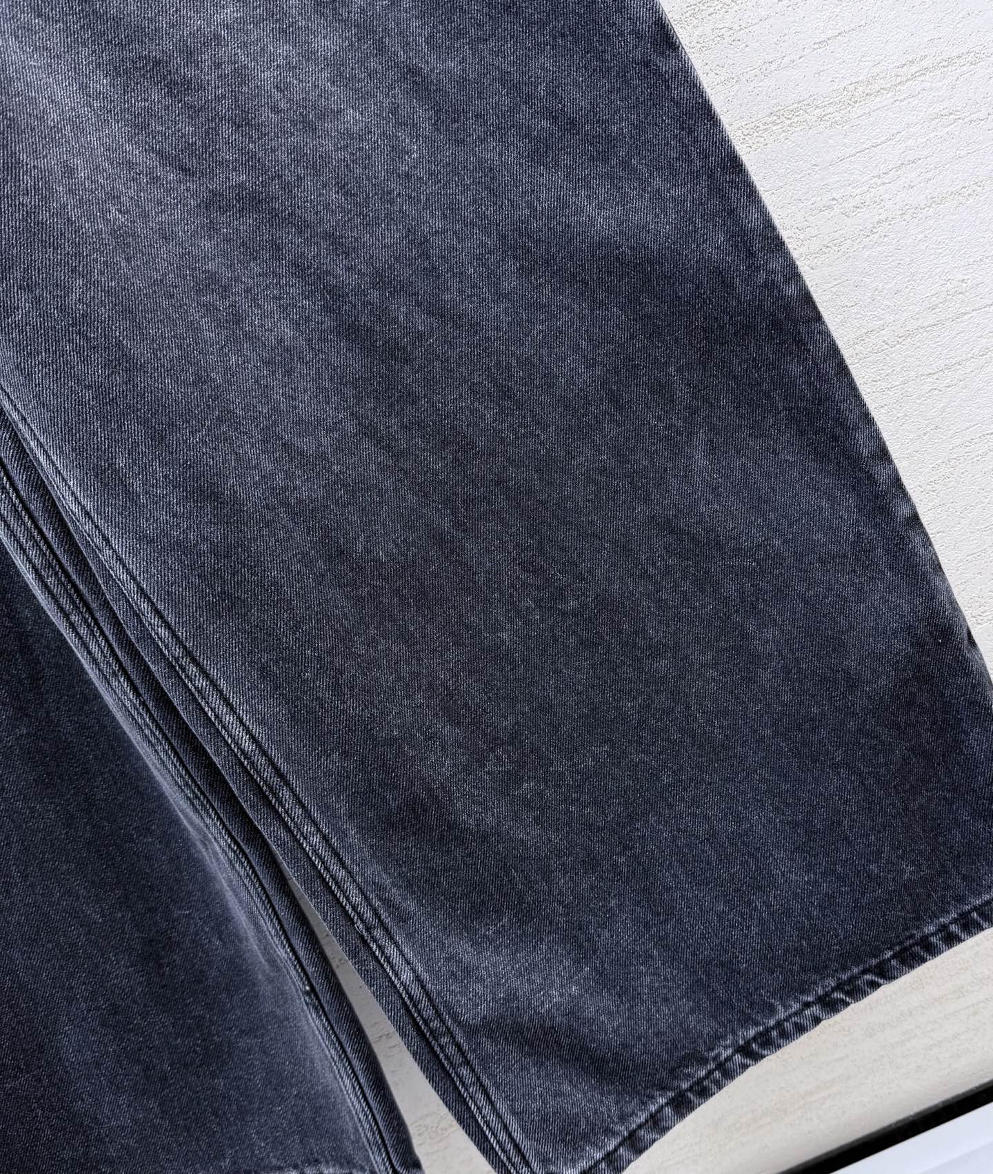 CC 26s High-Waisted Wide-Leg Jeans 423789