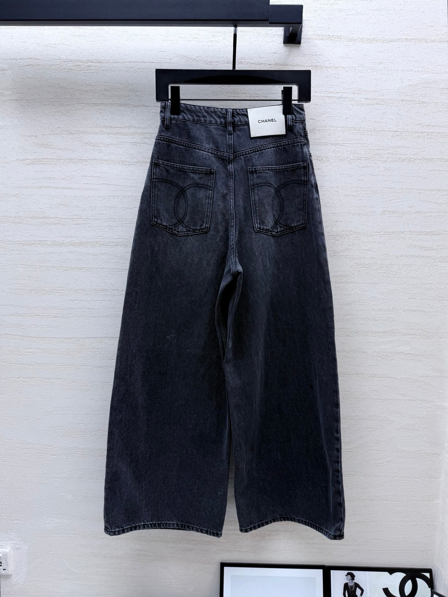 CC 26s High-Waisted Wide-Leg Jeans 423789