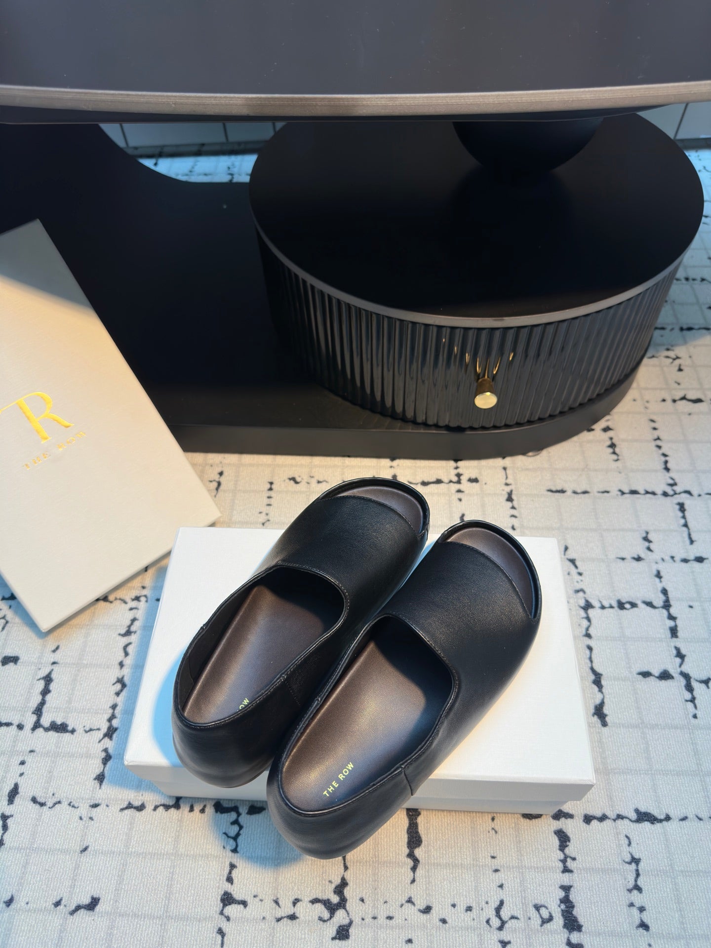 The Row Slide Mules Black Sheepskin 334356