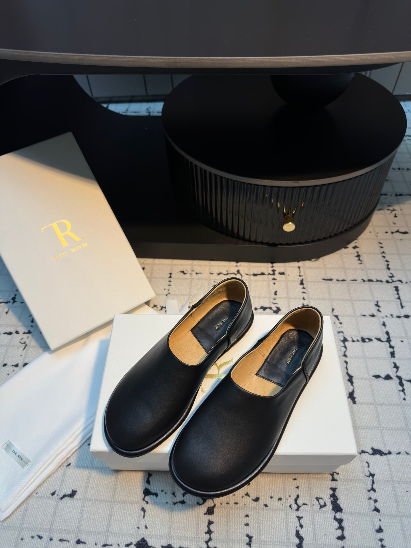 The Row Flat Loafer Black Calfskin 334448