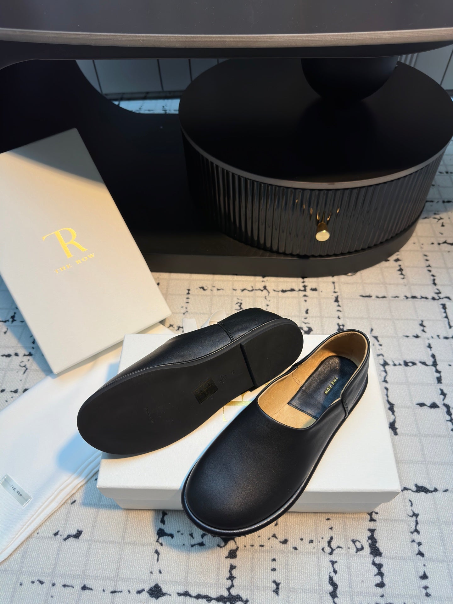 The Row Flat Loafer Black Calfskin 334448