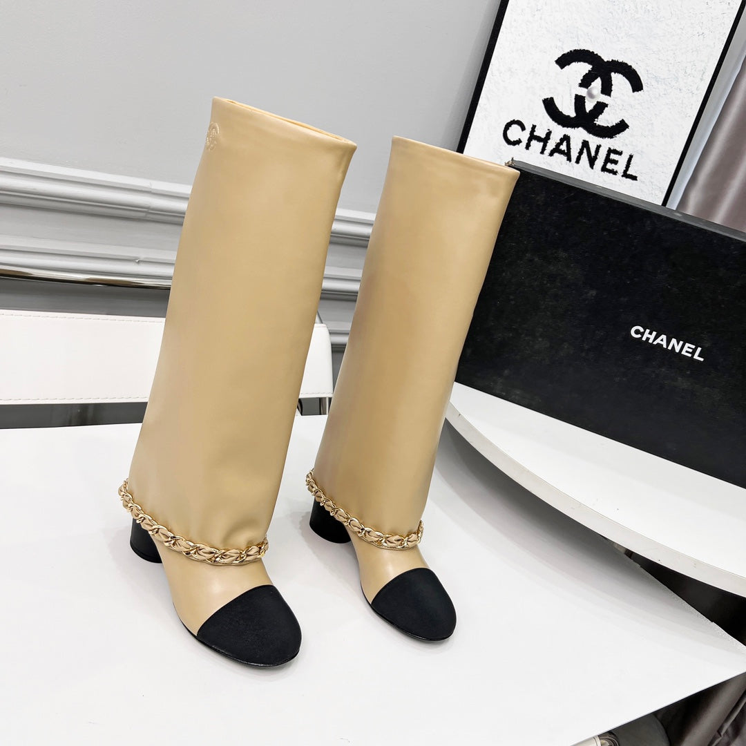 CC 25 High Boots With Chain 55mm Beige Cowhide Black Grosgrain 374025