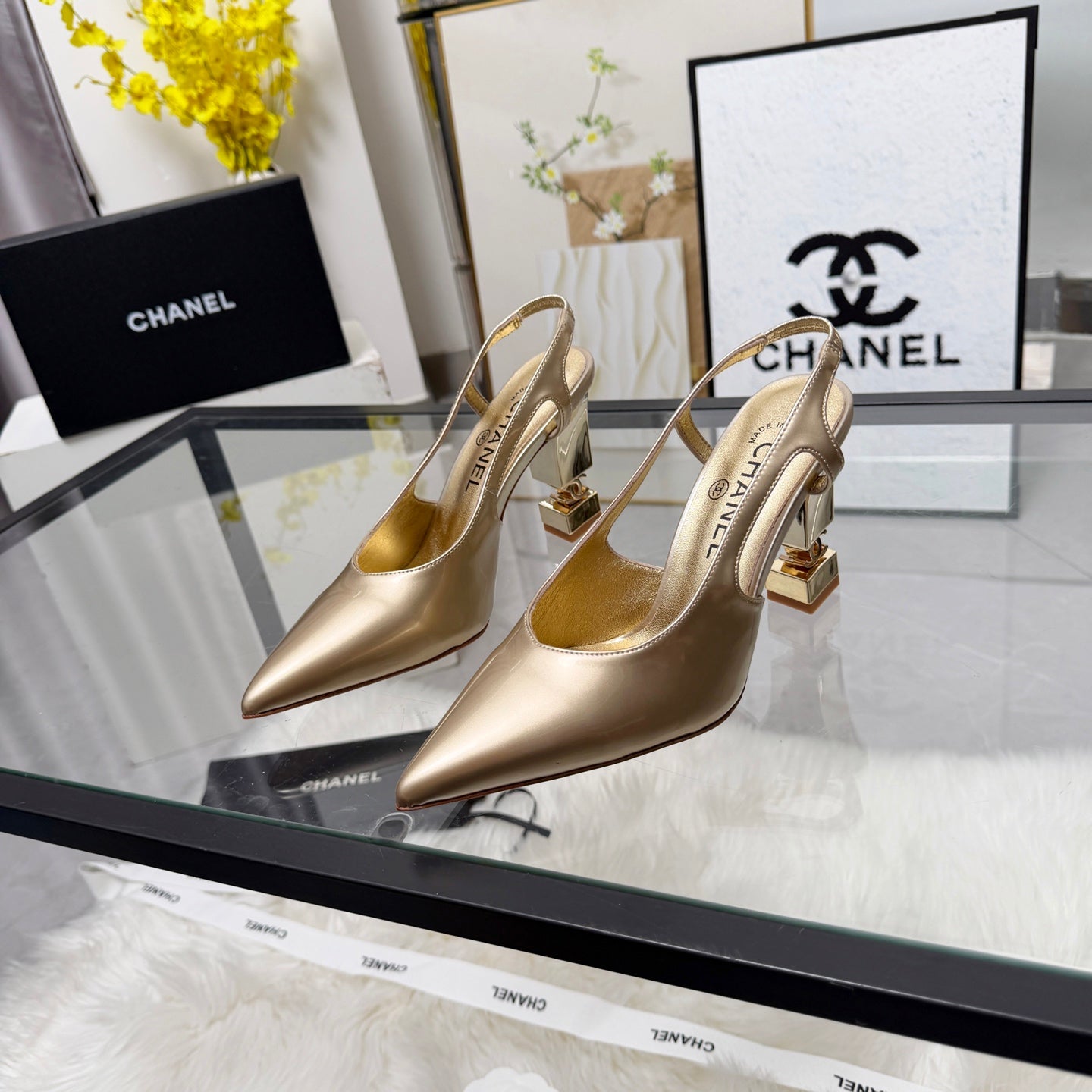CC 26s Slingback 9cm Golden Patent Leather 872876