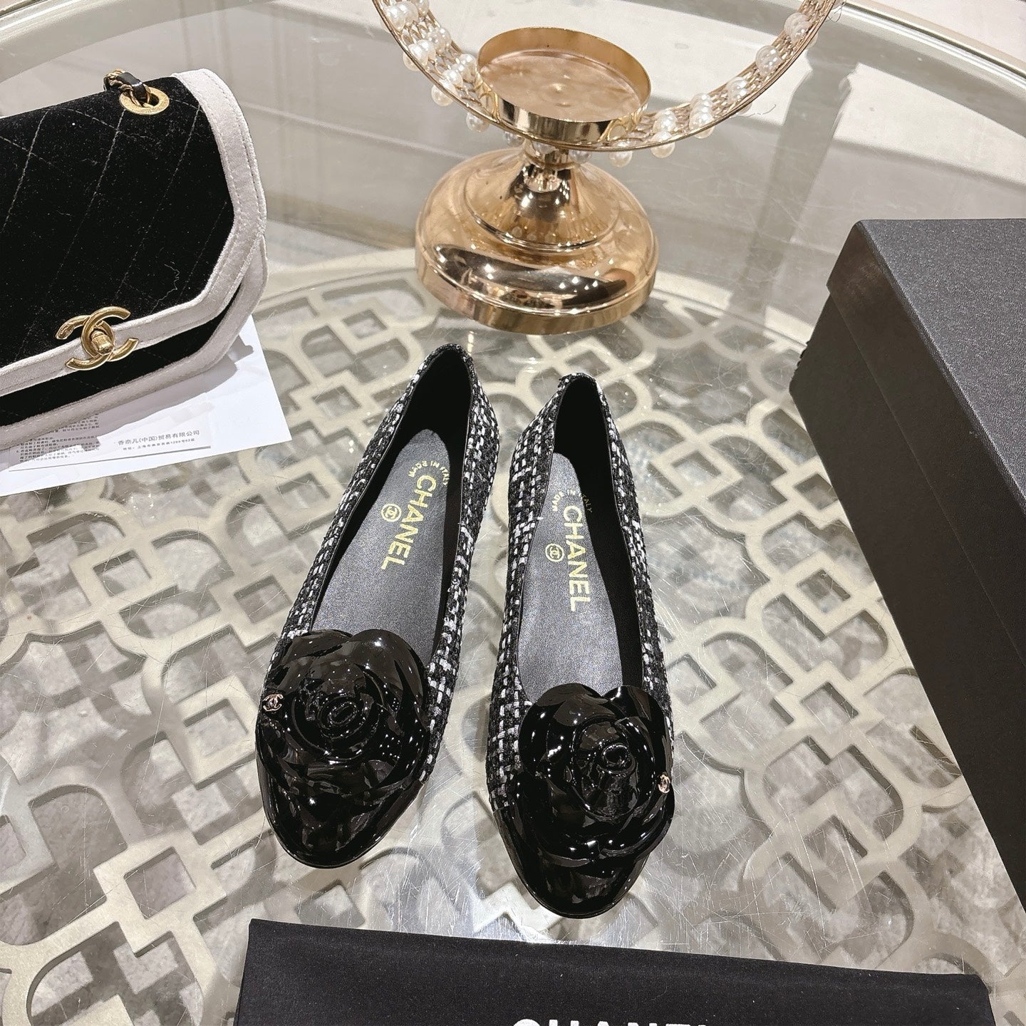 CC 26s Camellia Ballet Flat Black Leather Tweed 736499