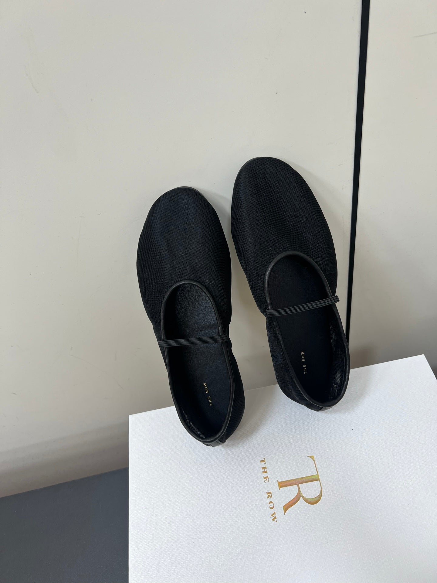 The Row Elastic Ballet Flats Black Lambskin 339990