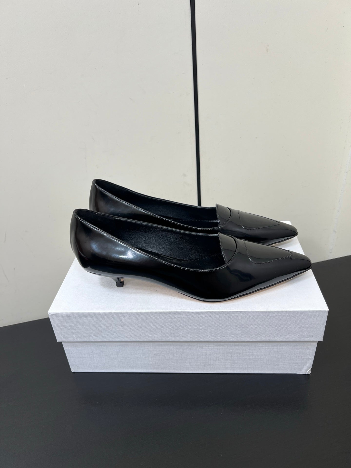 The Row Viv Kitten Pumps 3.5cm Black Leather 340010