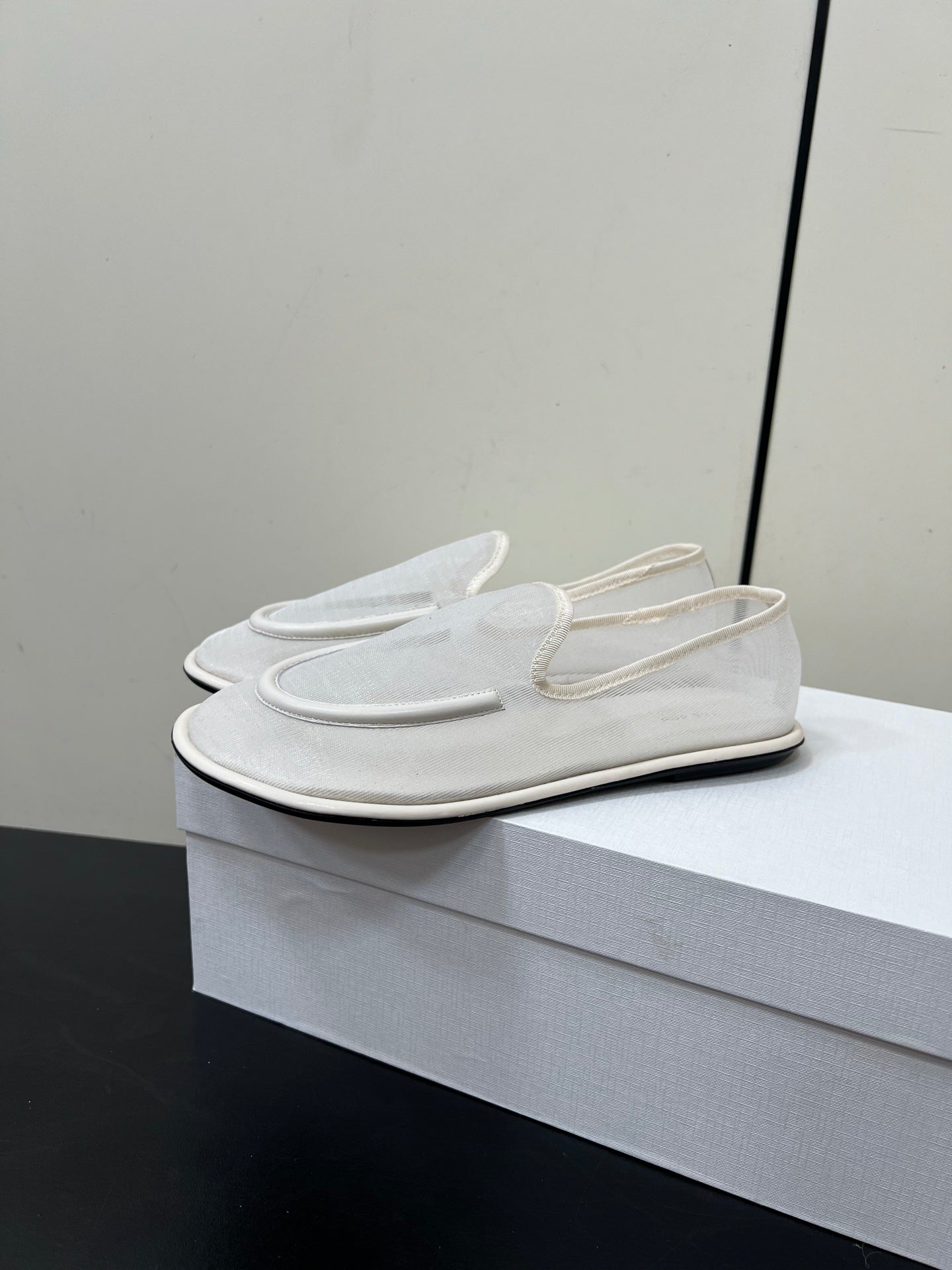 The Row Loafer White Mesh And Sheepskin 340016