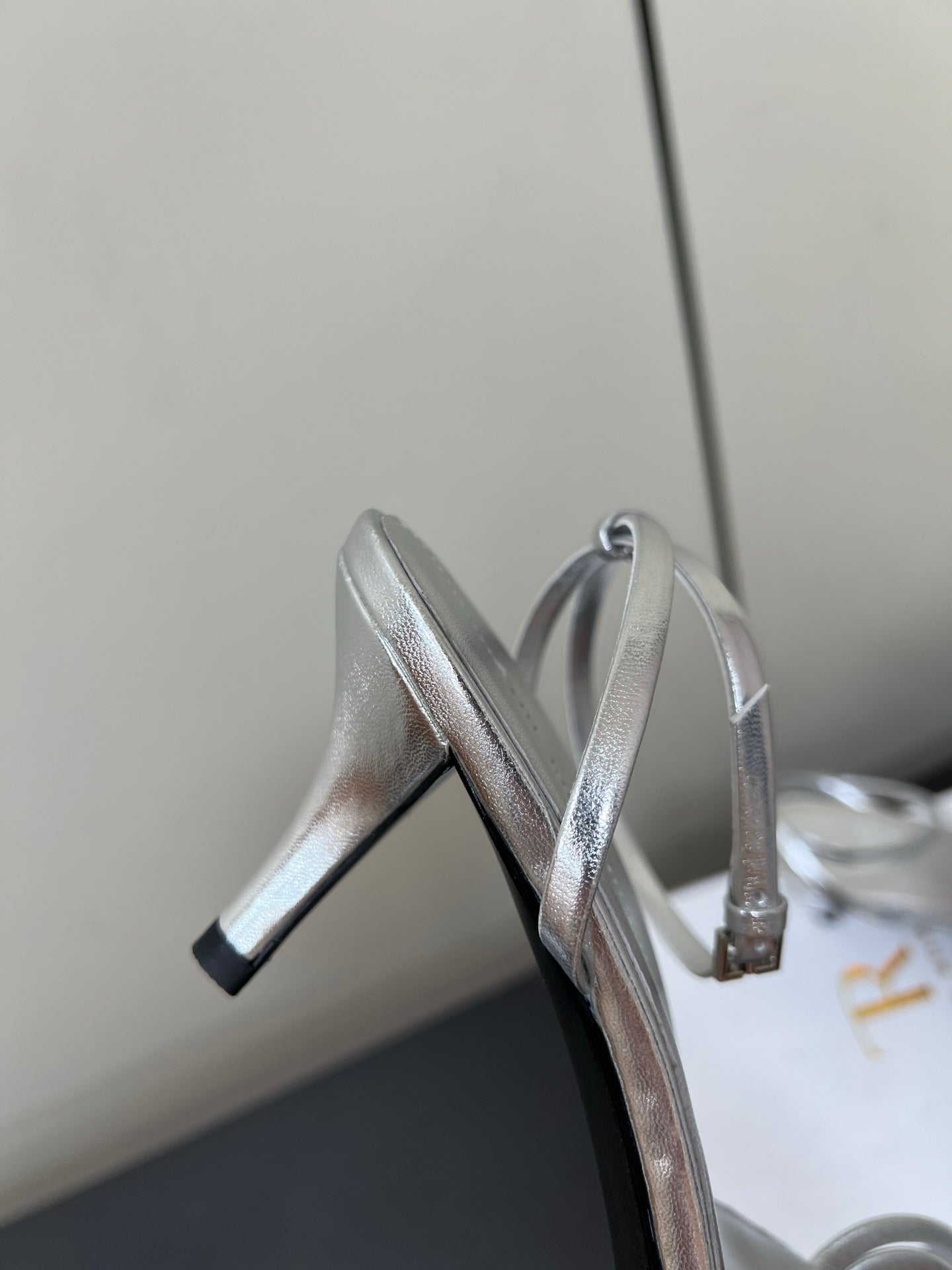 The Row Open-toe One-strap Sandals 6.5cm Silver Metallic Cowhide 340018