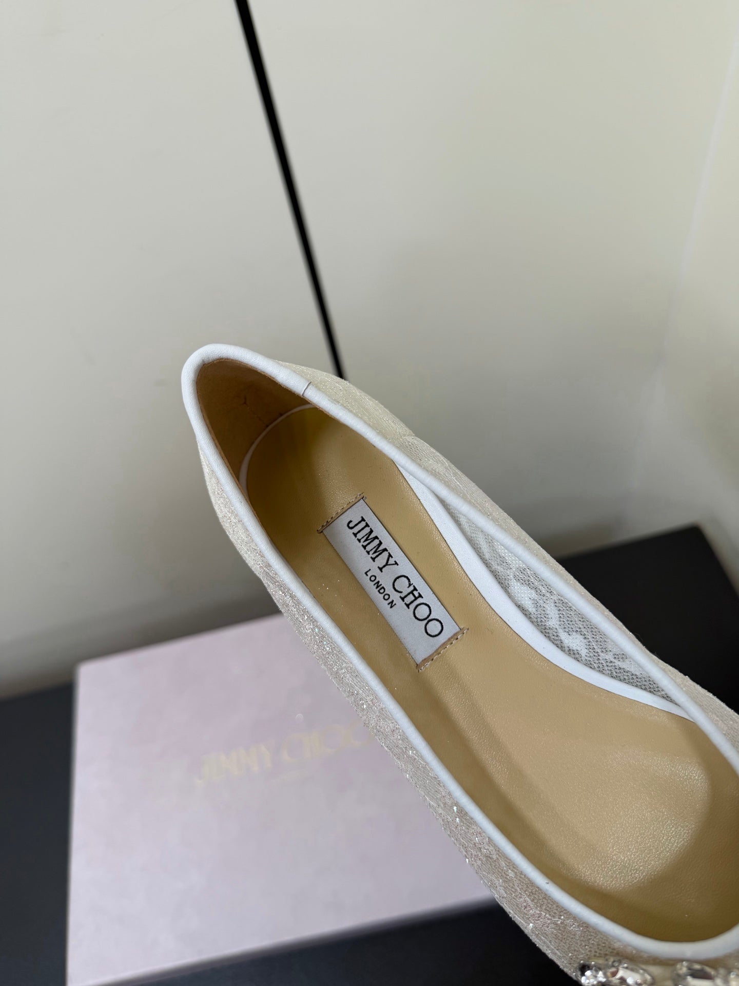 JC Pointed Toe Shoes Rhinestone Bow Single White Mesh 618821