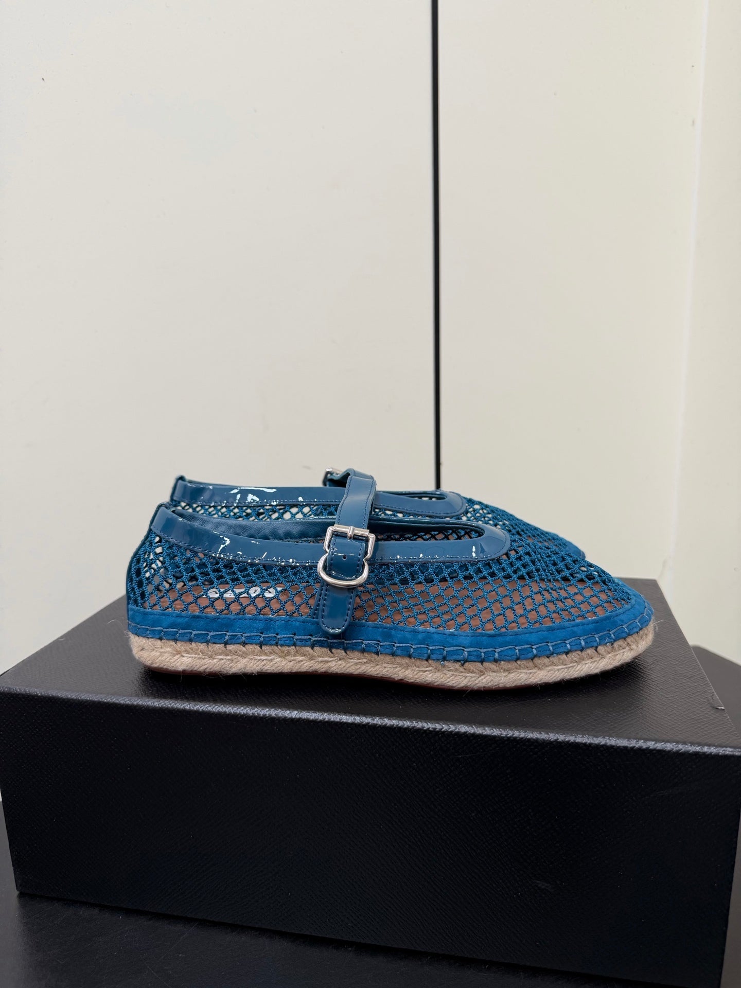 Alaia 26s Espadrilles Peacock Blue Patent Leather Mesh 984731