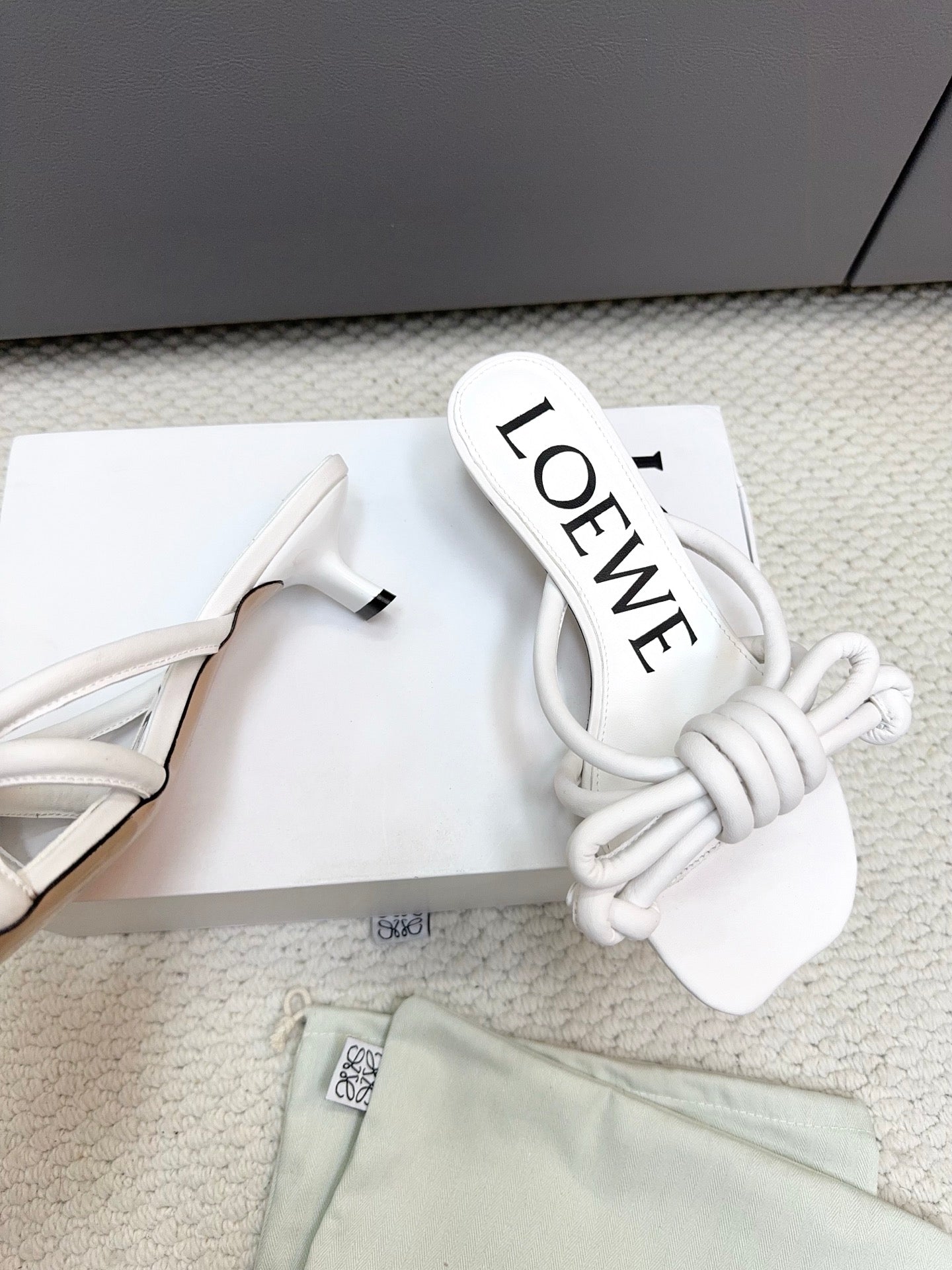 Loewe Flamenco Knot White Sheepskin 664831