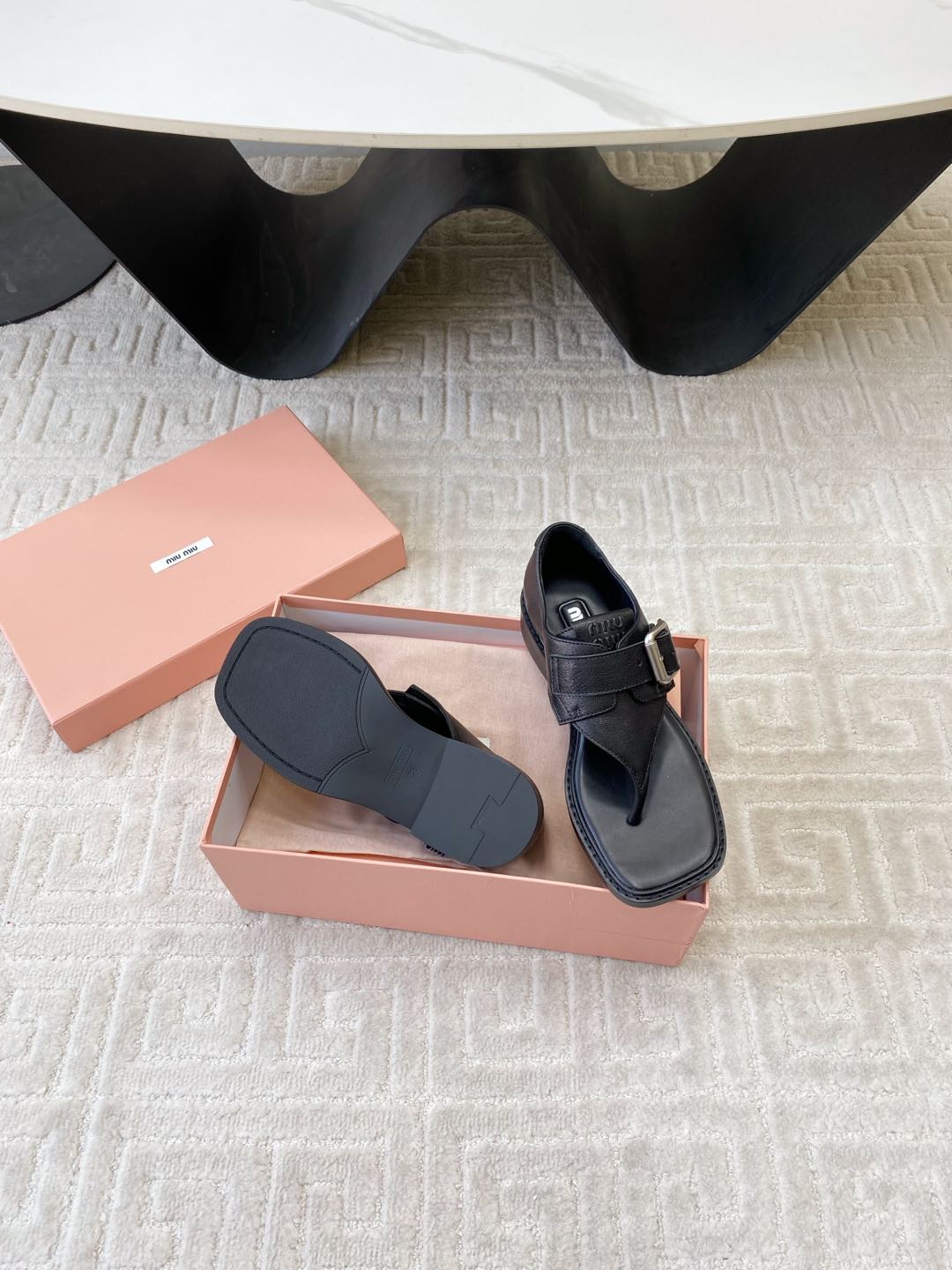 Miu Thong Sandals In Black Lambskin With Silver Buckle