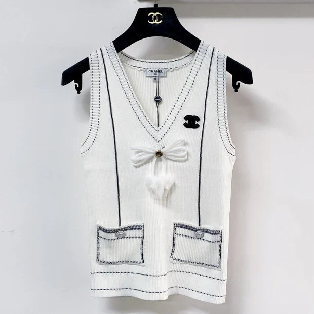 Chanel 2026 Bow V-neck Vest White Wool 212271