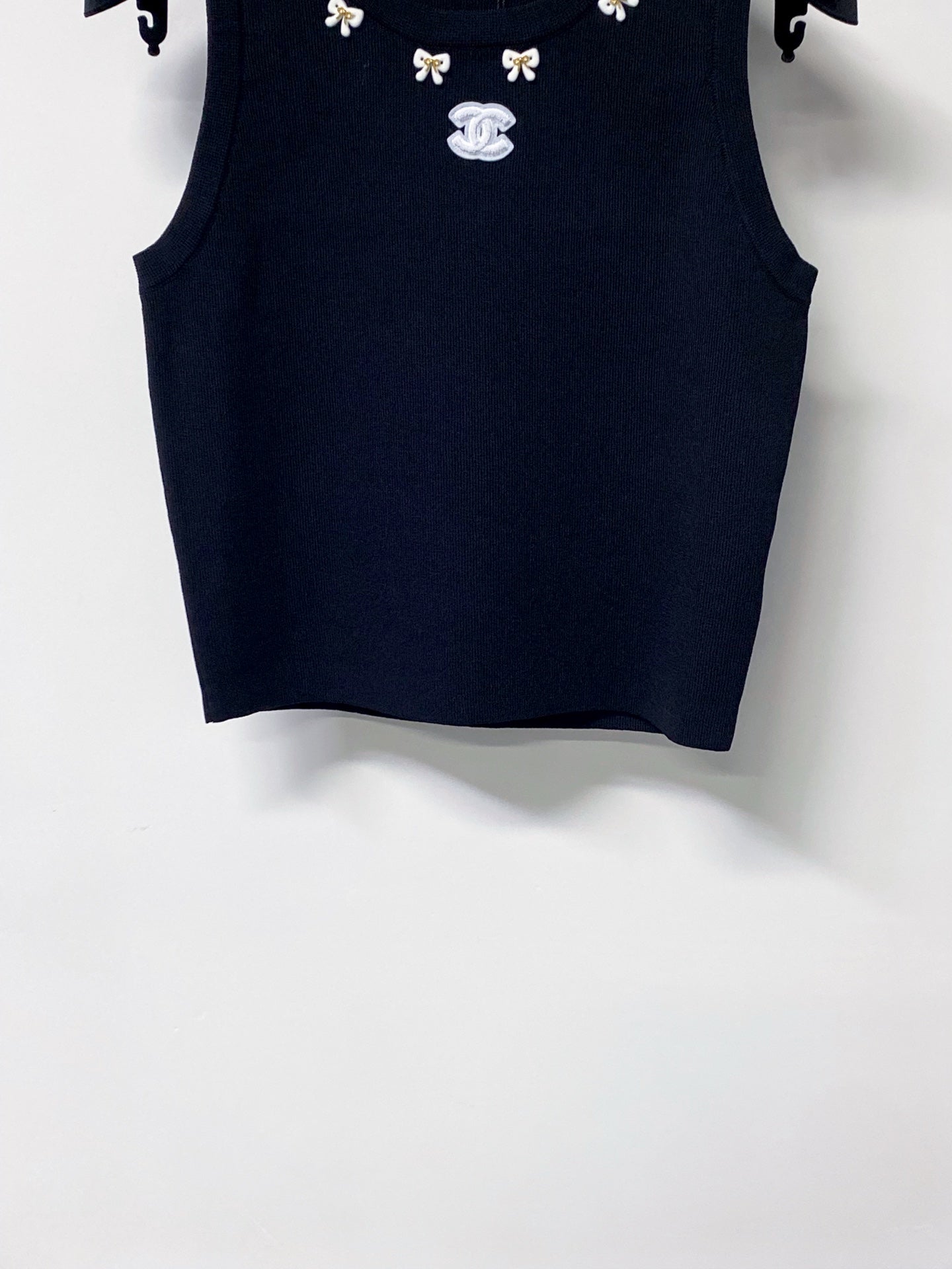 CC 26s Knit Sleeveless Top Style 1255