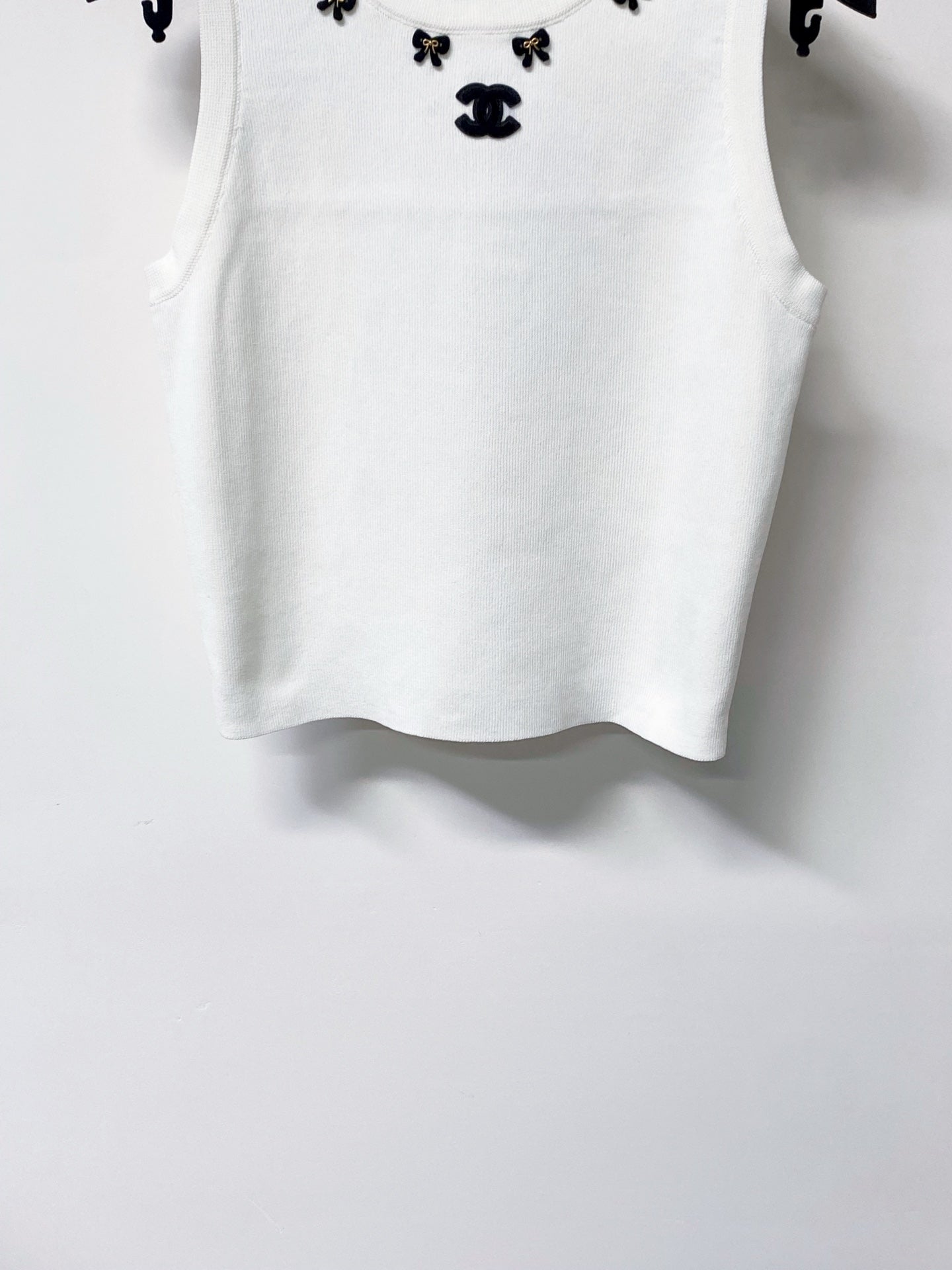 CC 26s Knit Sleeveless Top Style 1254