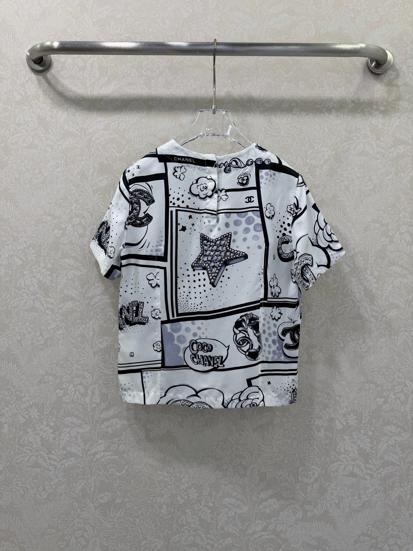 CC Short-Sleeve Top Short-Sleeve Top 353063